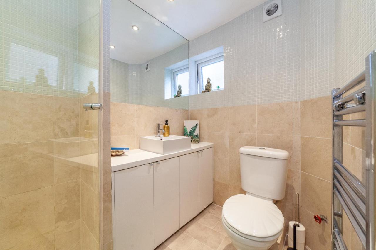 The Orange Garden 2 Bed Serviced Apartment Near Notting Hill Portobello Market لندن المظهر الخارجي الصورة