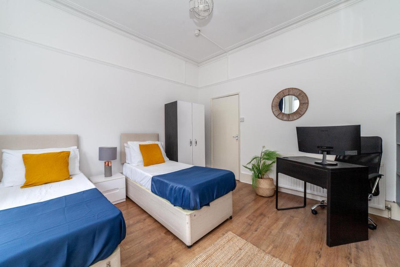 The Orange Garden 2 Bed Serviced Apartment Near Notting Hill Portobello Market لندن المظهر الخارجي الصورة