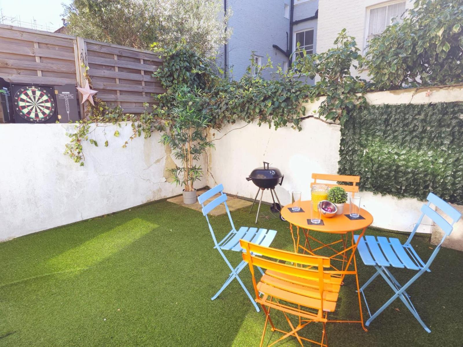 The Orange Garden 2 Bed Serviced Apartment Near Notting Hill Portobello Market لندن المظهر الخارجي الصورة